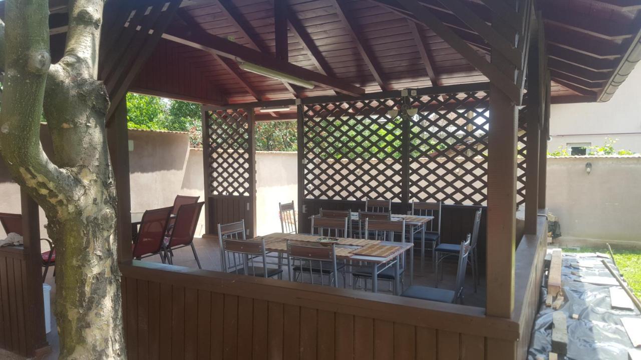 Vila Alex Hotel Călimăneşti Eksteriør billede