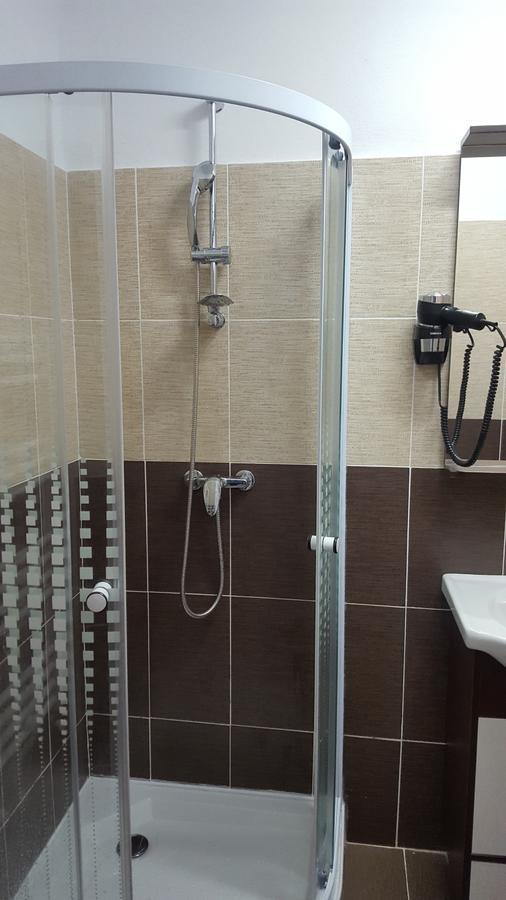 Vila Alex Hotel Călimăneşti Eksteriør billede